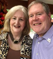 Do you remember my SOS call a few weeks ago because I had messed up the  decoupage