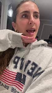 Tanya Comstock's Instagram, Twitter & Facebook