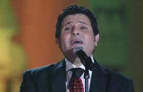 قال الفنان المصري هاني شاكر نقيب المهن الموسيقية، إن الفنانة شيرين عبد الوهاب ليست مطربة مصر الأولى ولا تستحق هذا اللقب. Alfajr News