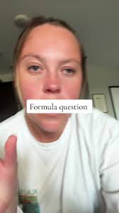 Are there any hypoallergenic formulas out there that do not smell bad?  #cmpa #formulafeeding #mom #