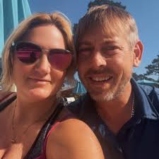 Christmas activities in Gulf Shores with young adults?