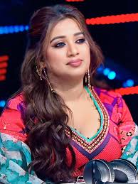 Shreya Ghoshal's Beautiful Picture and Performance