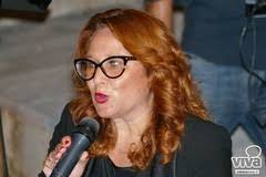 Andria: Al Carrousel du Louvre a Parigi espone l'artista andriese Martha  Lian Suarez