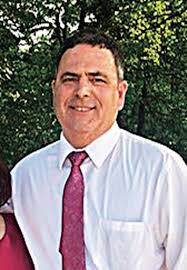 Forrest Daniels's Instagram, Twitter & Facebook