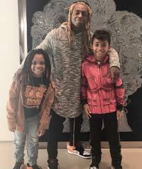 Lil wayne signs with uta and announces his new album 'i am not a human being iii.' share picture. Lil Wayne S Son Reveals Recent Studio Sesh With Chris Brown