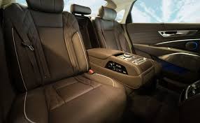 2018 Kia K900 Upcoming Luxury Sedan New Vehicle Kia Luxury Sedan Kia Luxury Car Price