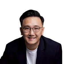 Meet Our Expert Adult Educators