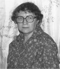 Ellen Slaven's Instagram, Twitter & Facebook