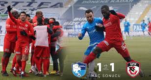 Ev sahibi ekibe 1 puanı getiren golü 90+6. Qx Qlmblx4s2m