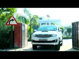 Gora badaan tera patli kamar. Shikari By Honey Sidhu Mp3 Punjabi Song Download Mr Jatt Mrjatt Club Download Zbsw Honey Sid Youtube