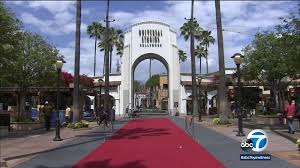 You can easily get there by car (hollywood freeway or highland/cahuenga), by bus (metro local 156). Universal Studios Hollywood To Reopen April 16 After Yearlong Closure Due To Covid Pandemic Abc7 Los Angeles