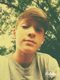 Jordan Pearce's Instagram, Twitter & Facebook