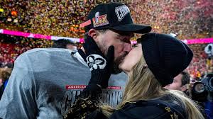 Taylor Swift watches boyfriend Travis Kelce and the Chiefs beat the Bills  and get back to Super Bowl