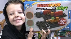 Selbstverständlich ist jeder spiel rush hour direkt im netz zu haben und sofort bestellbar. Rushhour Shift Thinkfun Die Rush Hour Version Fur 2 Spieler Ab 8 Jahre Youtube