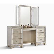 Add luxury to your bedroom with this kirkwood bedroom makeup vanity set. Kirkwood Bedroom Makeup Vanity Set With Mirror Bedroom Makeup Vanity Vanity Mirror Furniture Vanity