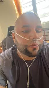 Lo siento mucho le acompaño en sus sentimientos era muy joven merecía una  larga vida pero siento que las personas buenas se va más pronto hacia Dios  y uno queda extrañandolos me