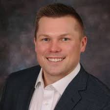 Star Rating and Reviews for Tyler Peterson