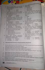 Tendangkan kaki kanan ke lawan dan hentakkan telapak kaki. Salah Satu Serangan Dengan Kaki Disebut Untuk Serangan Lengan Meliputi Serangan Siku Dan Serangan Tangan Sedangkan Tungkai Meliputi Serangan Lutut Dan Serangan Kaki