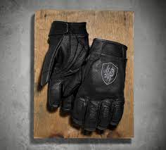 Perforated Leather Gives A Sporty Look To These Men S Full Finger Gloves Harley Davidson Men S Orwell Perforated Leather Gloves Harley Davidson Mens Gloves