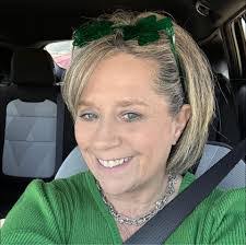 Casey Crimmins's Instagram, Twitter & Facebook