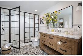 Black And White Bathroom Vanity Ideas Like This Mix Of Black Natural Wood White Gray Tiles And Pattern Floor Black White Bathrooms Black Bathroom Bathroom Trends