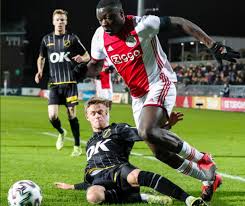 Check out his latest detailed stats including goals, assists, strengths & weaknesses and match ratings. Dutch Born Ghanaian Teen Sensation Brian Brobbey Scores Again For Jong Ajax Sportsworldghana
