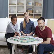 Cada jugadorde mesa juego uno recibe 7 cartas. Amazon Com Monopoly Juego Clasico Juguetes Y Juegos