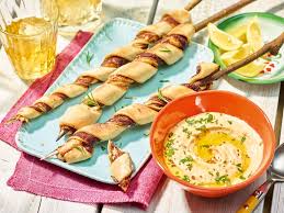 Pikantes Stockbrot Mit Hummus Rezept Rezepte Stockbrot Nahrstoffreiche Rezepte