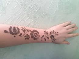 Kalocsai motívumok alapján rajzoltam ezt a mintát. Kalocsa Embroidery Tattoo Hungarian Tattoo Embroidery Tattoo Art Inspired Tattoos