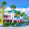 The best western fort myers inn & suites offers outstanding customer service and proximity to the beautiful white beaches of captiva island and bonita beach. 1