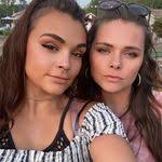 Amanda Dilley's Instagram, Twitter & Facebook