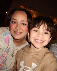 hallie jones (@haljonesss) • Instagram photos and videos