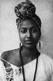 Artist Leaf-Pic by Kat Goduco. Hair by Giovanni of Deep Blue Studio, Make  up by Tangie Taylor, Style by Vivian Compton Williams