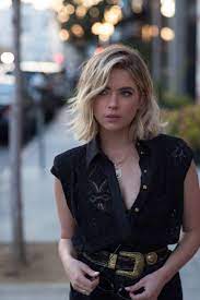 Take your fave short hair photo to your stylist. Ashley Benson Beauty And Girl Image 3013375 On Favim Com