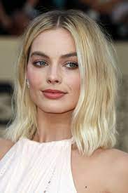 20 Ways To Add Highlights To Your Hair Color Blonde Bob Hairstyles Margot Robbie Hair Bob Hairstyles