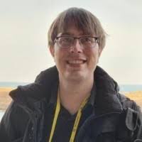 Diane Dolata's Instagram, Twitter & Facebook