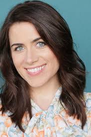 Beth Crowe's Instagram, Twitter & Facebook