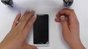You will need an alternative phone or land line to call verizon to activate your razr; Hard Reset Droid Razr M Xt907 Verizon Youtube
