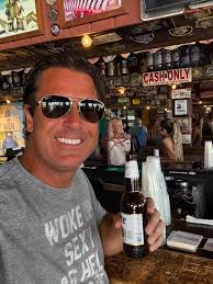 I'm at the Elbo Room. Reminds me of Flatbush bars back in the day. Live  music + ash trays