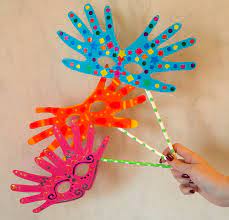 Saw something that caught your attention? Masques Faciles Pour Le Carnaval Video