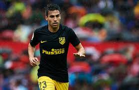 Lille formasıyla 4 maçta oyuna sonradan dahil olan gaitan, kariyerinde chicago fire, dalian yifang, atletico madrid, benfica ve boca juniors takımlarında forma giymişti. 90plus Gaitan Archive Fussball International Serios Kompakt