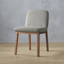 Dine Comfortably With Modern Dining Room Chairs And Sleek Modern Bar Stools Cb2 Offers Fresh New Ways To Gather Friends And Family Around The Table Dengan Gambar