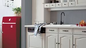 Relooking Cuisine Facile Repeindre Les Meubles Credences Sol Electromenager Peinture Meuble Cuisine Meuble Cuisine Repeindre Cuisine