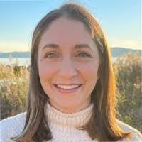 Sheila Moeller's Instagram, Twitter & Facebook