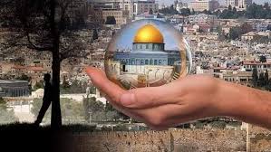 من أعظم صور الحب في الله أن تكون أقصا يمشي على الأرض بنخوتك وصمودك واصرارك أن تكون ق دسا تشتاق ك تشتاق صلاح الدين الذي يخت Cloud Gate Clouds Landmarks