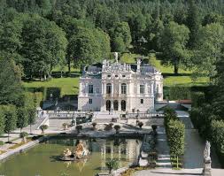 An zwickeltagen ist die filiale geschlossen! Schloss Park Linderhof Ettal