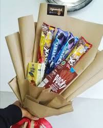 Make sure hadiah tersebut bernilai dan. Beng Beng Max Bouqet Jajan Cocok Banget Buat Temen Sempro Sidang Semhas Wisuda Daaan Kado Untuk Sobii Kalian Bouqet Jajan B Buket Permen Ide Hadiah Kreatif