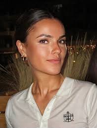 ⚓️ Hey my name is Calia and I'm a Deck/Stew. ⚓️Based In London and  available to work, from the 26th of June, looking for a seasonal job until  October time! 🛥️I am