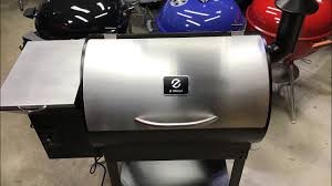 I looked at reviews/info for a month. Z Grills 7002e Wood Pellet Grill Review With Lots Of Smoke Burn In And First Cook Awesome Youtube