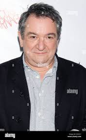 Ken Stott's Instagram, Twitter & Facebook